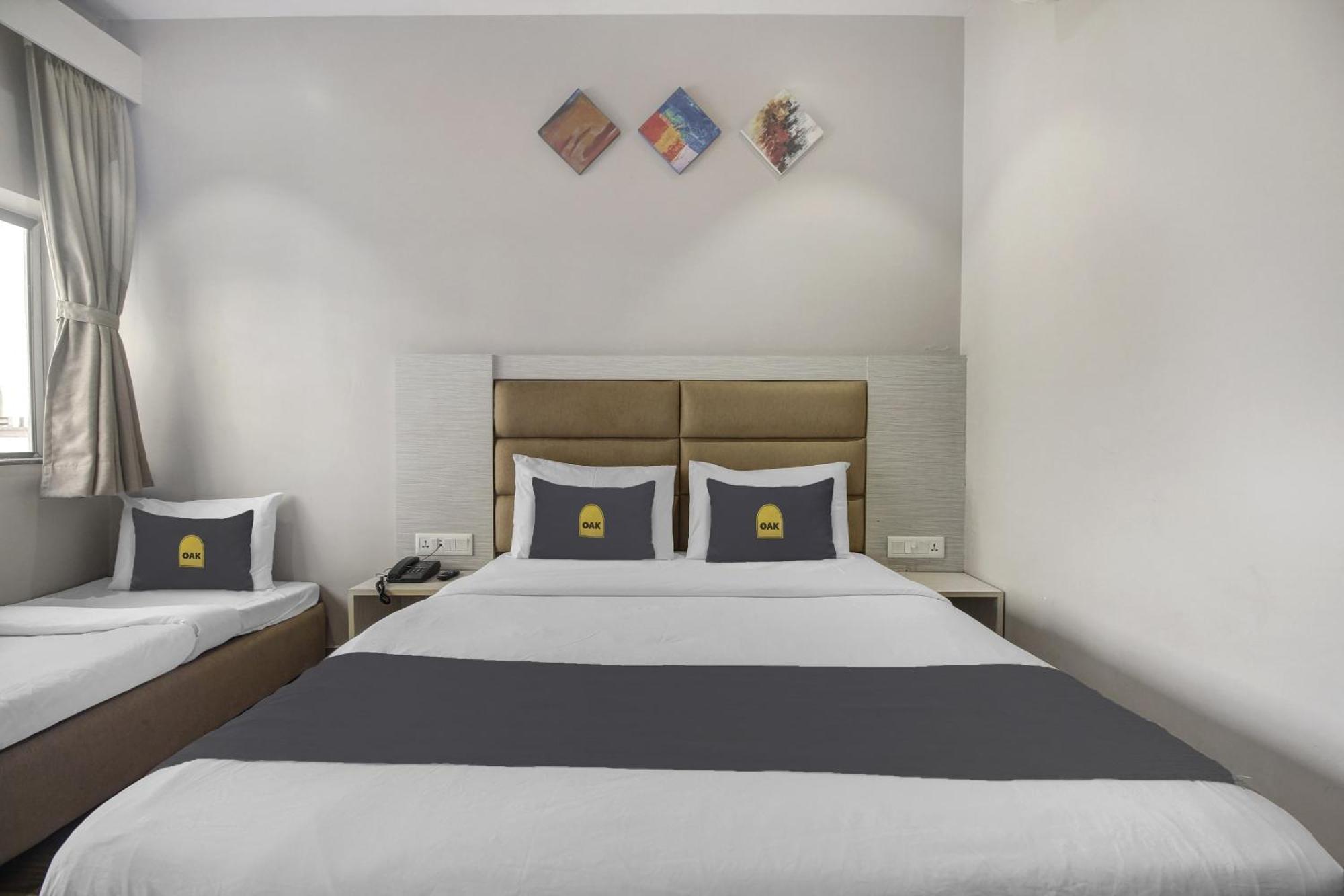 Townhouse Oak Sohotel Hāora Екстериор снимка