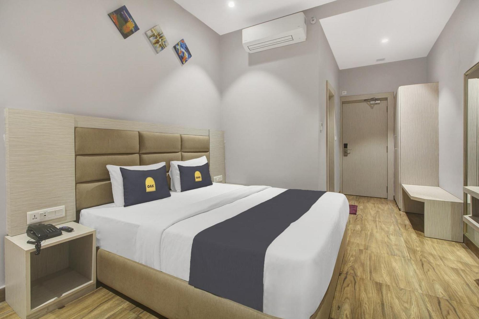 Townhouse Oak Sohotel Hāora Екстериор снимка